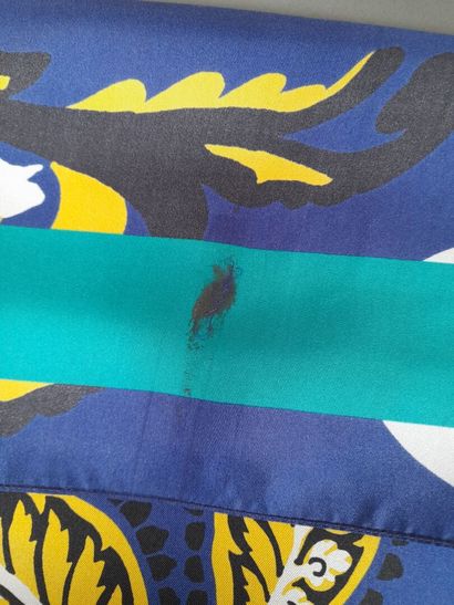 Lot including: 
- UTERQUE.
Silk twill square...