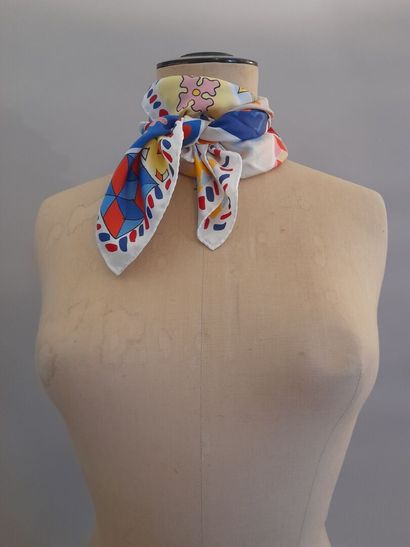 INES DE LA FRESSANGE.
Silk twill square with...