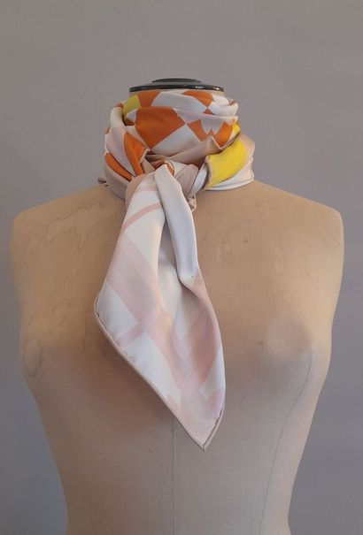 BALLY.
Silk twill square decorated with flowers...