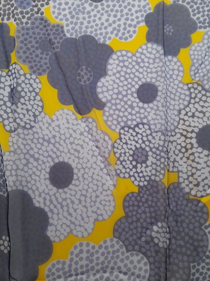 UNGARO.
Silk scarf decorated with stylized...