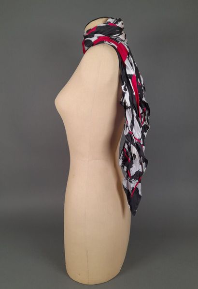BALENCIAGA.
Silk twill scarf with black,...