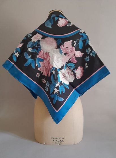ERDEM.
Silk twill square decorated with pink,...