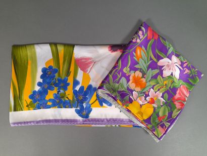 NORMANA.
Lot including :
- Silk square with...
