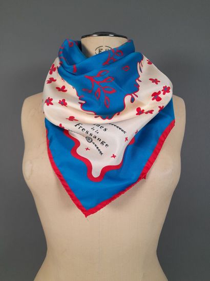 INES DE LA FRESSANGE.
Silk twill square decorated...