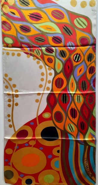 FREYWILLE.
Silk scarf with geometric design...