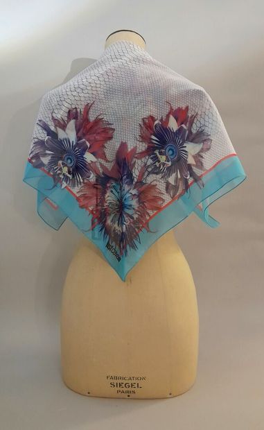 ROBERTO CAVALLI.
Lot including: 
- Polyester...