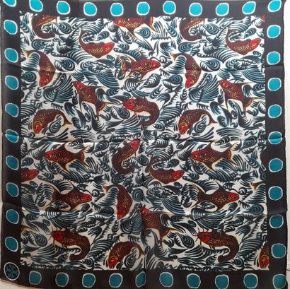 Lot including :
- Silk square with polychrome...