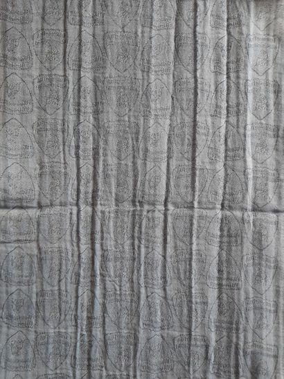 Lot including:
- ALAIN FIGARET.
Fringed viscose...