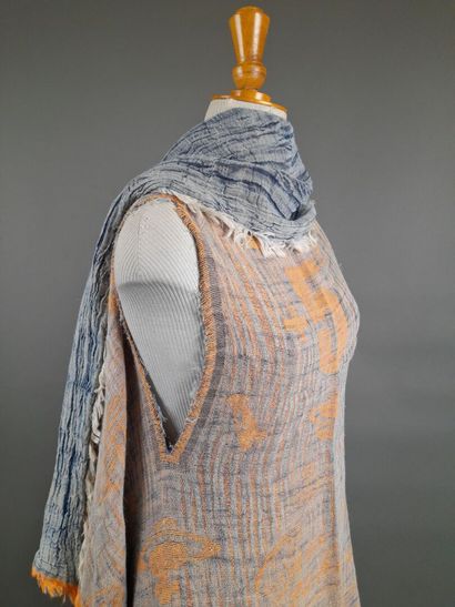 VIVIENNE WESTWOOD.
Fringed stole jacket in...