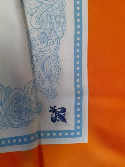 ACQUA PANNA.
Silk twill square decorated...
