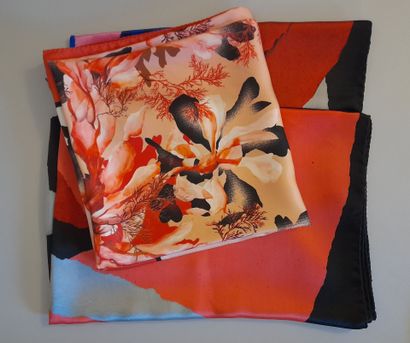 Lot including: 
- MARIA GRAZIA SEVERI.
Silk...