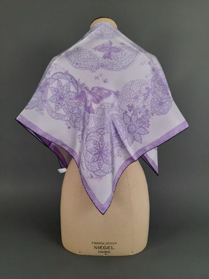 NINA RICCI.
Silk twill square decorated with...