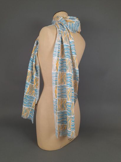 HOLLIDAY AND BROWN, LONDON.
Fringed cotton...