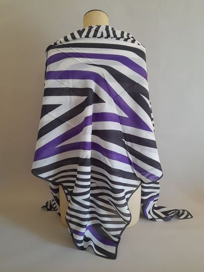 Lot including:
-CALVIN KLEIN.
Wool, viscose...