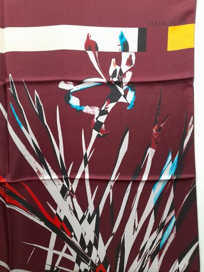 TEXIER.
Lot including : 
- Silk twill square...