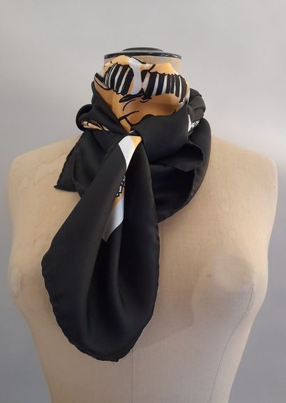 VICTORIA VICTORIA BECKHAM, 36 Dover Street.
Silk...