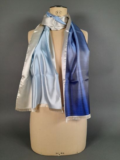 Lot including:
- DKNY.
Silk twill square...