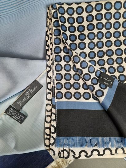 Lot including:
- DKNY.
Silk twill square...