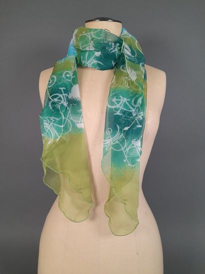 WAKO.
Lot including: 
- Silk chiffon scarf...