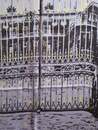 Lot including: 
-NODUS.
Woolen scarf with...