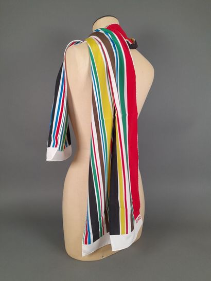 KENZO.
Silk scarf decorated with polychrome...