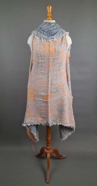 VIVIENNE WESTWOOD.
Fringed stole jacket in...