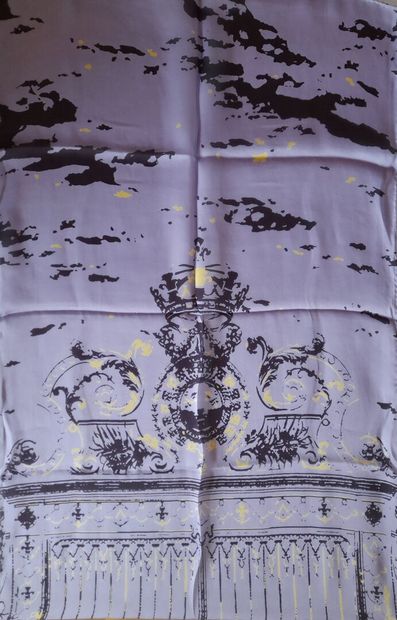 Lot including: 
-NODUS.
Woolen scarf with...