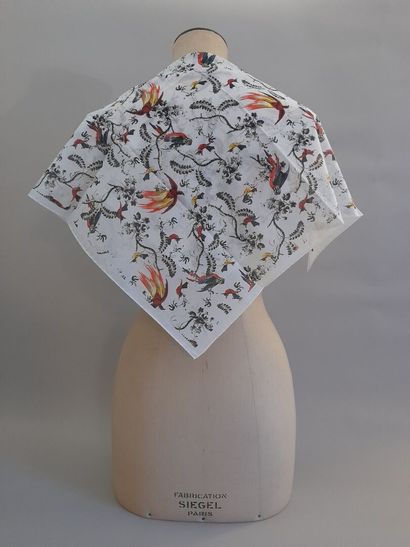 ERDEM.
Cotton square decorated with polychrome...