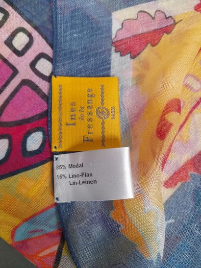 INES DE LA FRESSANGE.
Stole in modal and...