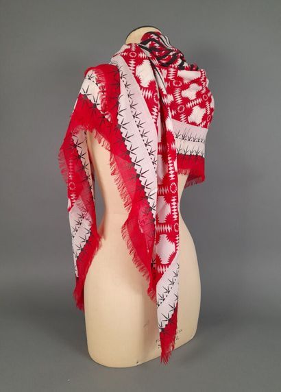 Lot including:
- Silk twill fringed scarf...