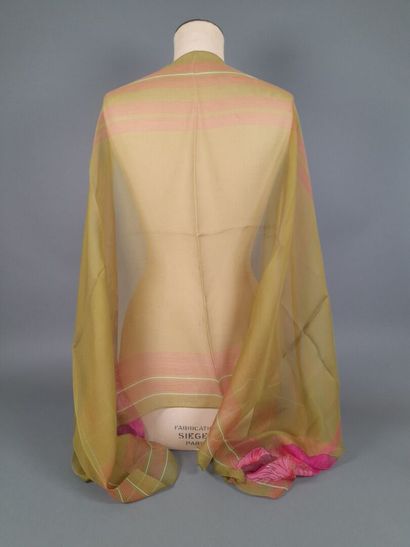 INES DE LA FRESSANGE, PARIS.
Silk chiffon...