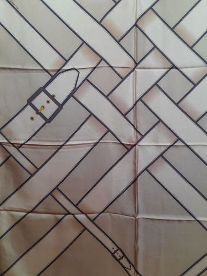 BURBERRY.
Silk twill square decorated with...