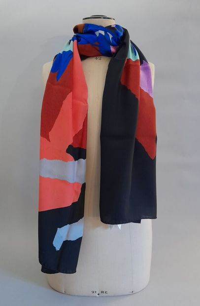 Lot including: 
- MARIA GRAZIA SEVERI.
Silk...