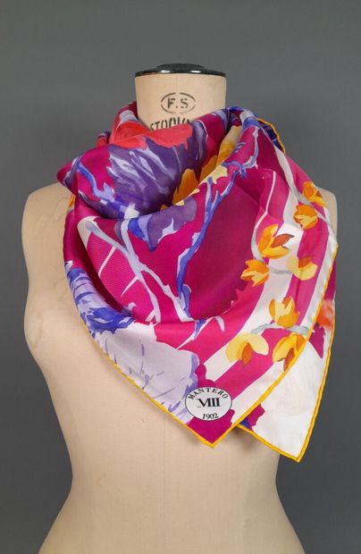 MANTERO.
Silk twill square decorated with...