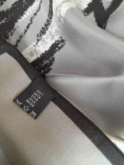 BURBERRY, LONDON ENGLAND.
Silk twill square...