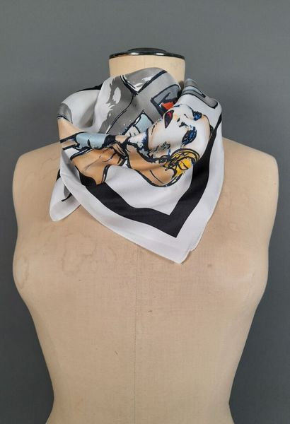 TEXIER.
Lot including : 
- Silk twill square...