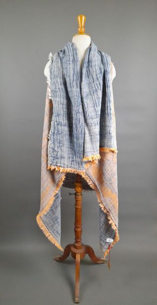 VIVIENNE WESTWOOD.
Fringed stole jacket in...