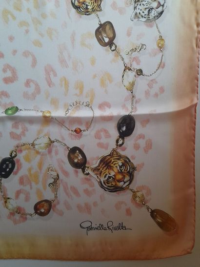 GABRIELLA RIVALTA.
Silk square decorated...