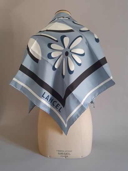 LANCEL, PARIS.
Silk twill square decorated...
