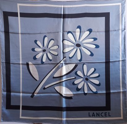 LANCEL, PARIS.
Silk twill square decorated...