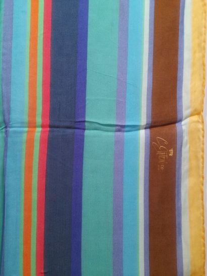 C.EATON & CO.
Modal and cashmere scarf decorated...