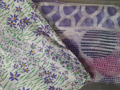 Lot including: 
- Modal and cashmere scarf...