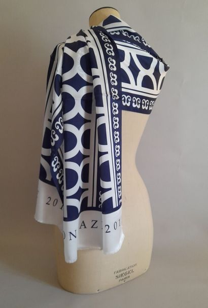 ANGELO GALASSO.
Silk fringed scarf decorated...