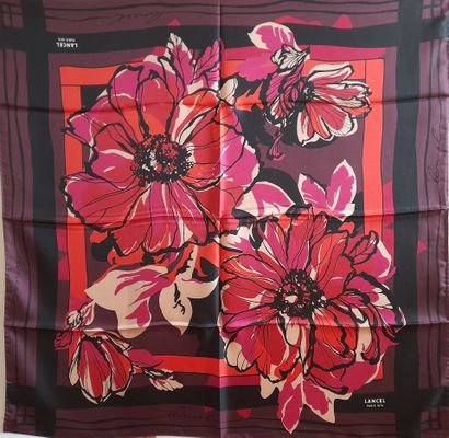 LANCEL, PARIS.
Silk twill square decorated...