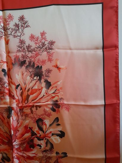 Lot including: 
- MARIA GRAZIA SEVERI.
Silk...