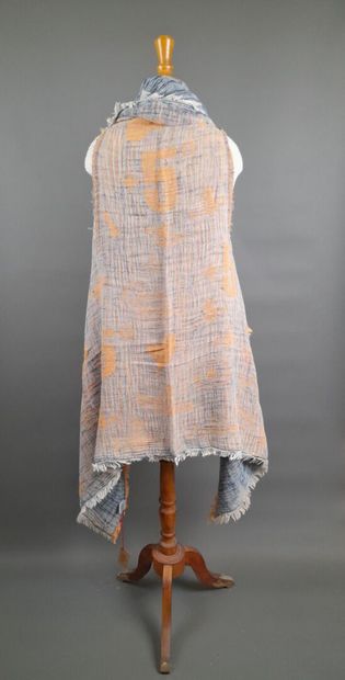 VIVIENNE WESTWOOD.
Fringed stole jacket in...