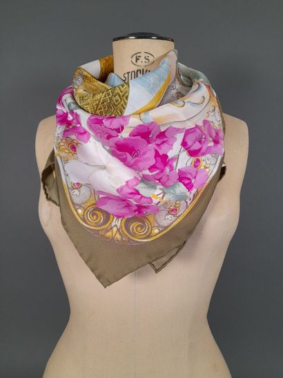 Lot including: 
- GABRIELLA RIVALTA.
Silk...