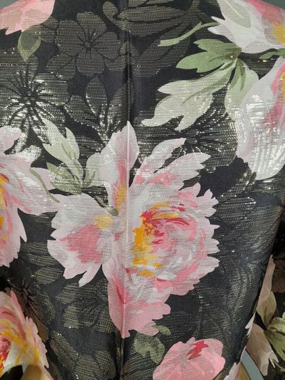 DOLCE & GABBANA.
Echarpe en soie façonnée...
