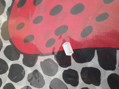 GUCCI.
Etole en modal et soie à décor de...