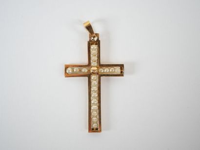 Pendant cross in 18K yellow gold adorned...